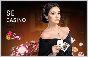 Bánh xe Roulette quay tròn đầy màu sắc tại Kclub hiện đang mở, với quả bóng sắp rơi vào ô số, tượng trưng cho sự may mắn.